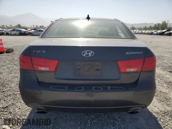 2009 Hyundai Sonata GLS z VIN 5NPET46FX9H455387, wystawiony jako Copart lot #61296345 z przebiegiem 328 304 mil mil oraz Szkoda całkowita • Salvage title. Historia ofert i sprzedaży dostępna na DreamBid. Obrazek 6.