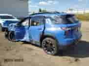 2025 Chevrolet Equinox AWD RS z VIN 3GNAXTEG3SL285183, wystawiony jako Copart lot #80477665 z przebiegiem Nie podano mil oraz Nie do naprawy • Non repairable. Historia ofert i sprzedaży dostępna na DreamBid. Obrazek 2.