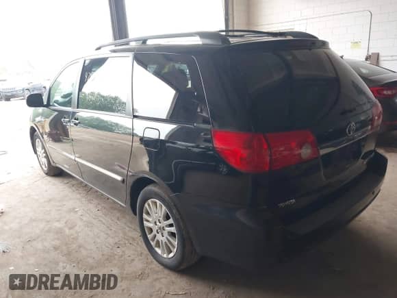 2009 Toyota Sienna XLE with VIN 5TDZK22C29S227222, listed as a IAAI auction lot 42484614 with 241,703 mi miles and . Bid and sale history available at DreamBid. Image 3.