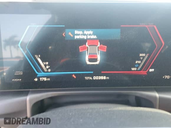 2024 BMW M3 z VIN WBS63AY09RFS41618, wystawiony jako Copart lot #47841995 z przebiegiem 356 mil mil oraz Szkoda całkowita • Salvage title. Historia ofert i sprzedaży dostępna na DreamBid. Obrazek 9.