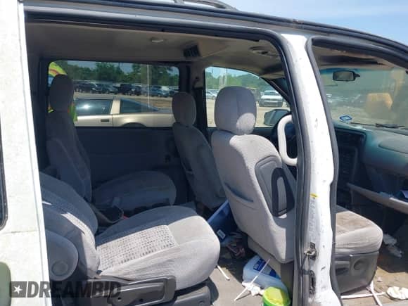 2002 Chevrolet Venture LS 1SC with VIN 1GNDX03E72D293256, listed as a IAAI auction lot 42126844 with 106,064 mi miles and . Bid and sale history available at DreamBid. Image 8.