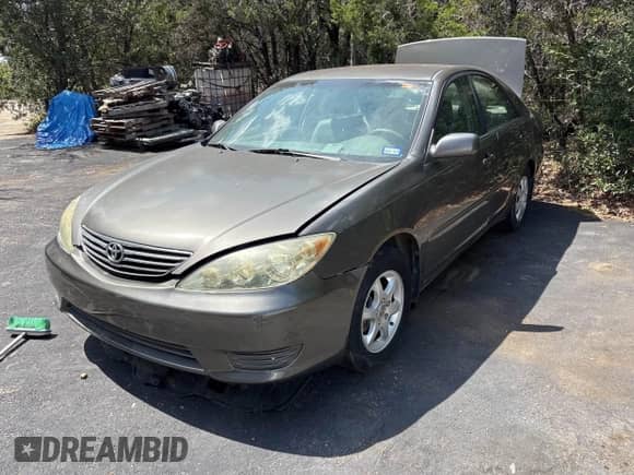 2005 Toyota Camry LE с VIN 4T1BE30K05U540344, выставлен на аукционе IAAI как лот 43259915 с пробегом Не указан миль и . История ставок и продаж доступна на DreamBid. Изображение 2.