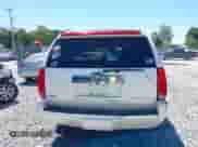 2009 Cadillac Escalade с VIN 1GYFK23279R279804, выставлен на аукционе IAAI как лот 43025810 с пробегом 159 250 миль миль и . История ставок и продаж доступна на DreamBid. Изображение 16.