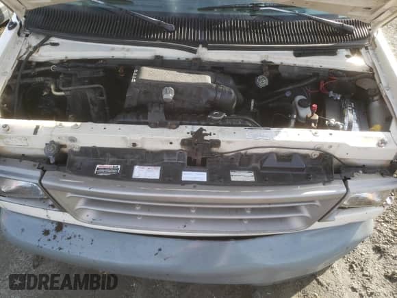 1992 Ford Econoline Cargo с VIN 1FTEE14Y2NHB57650, выставлен на аукционе Copart как лот 60258605 с пробегом 313 337 миль миль и Списание • Salvage title. История ставок и продаж доступна на DreamBid. Изображение 12.