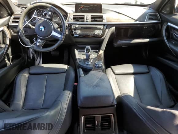 2016 BMW 3 Series 328i с VIN WBA8E9G50GNT82096, выставлен на аукционе Copart как лот 81725595 с пробегом 99 487 миль миль и Списание • Salvage title. История ставок и продаж доступна на DreamBid. Изображение 8.