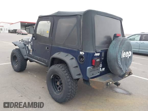 2001 Jeep Wrangler SE with VIN 1J4FA29P01P365607, listed as a IAAI auction lot 42051427 with 78,639 mi miles and . Bid and sale history available at DreamBid. Image 3.