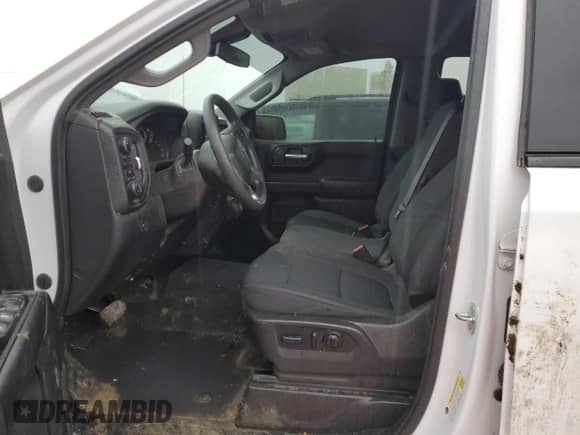 2022 Chevrolet Silverado 1500 Custom Trail Boss z VIN 1GCPYCEK8NZ174114, wystawiony jako Copart lot #47652855 z przebiegiem 71 851 mil mil oraz Szkoda całkowita • Salvage title. Historia ofert i sprzedaży dostępna na DreamBid. Obrazek 7.