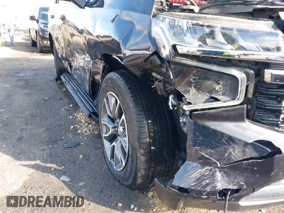 2022 Chevrolet Tahoe LS с VIN 1GNSKMKD6NR196174, выставлен на аукционе IAAI как лот 41483011 с пробегом 83 748 миль миль и . История ставок и продаж доступна на DreamBid. Изображение 6.