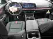 2025 Chevrolet Traverse FWD RS z VIN 1GNERLRS1SJ126566, wystawiony jako Copart lot #44213405 z przebiegiem 81 mil mil oraz Szkoda całkowita • Salvage title. Historia ofert i sprzedaży dostępna na DreamBid. Obrazek 8.