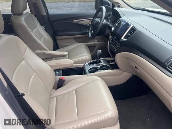 2016 Honda Pilot EX-L with VIN 5FNYF5H54GB037739, listed as a Copart auction lot 84259365 with 115,239 mi miles and Clean title. Bid and sale history available at DreamBid. Image 5.