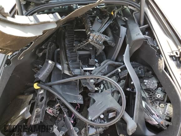 2024 BMW i4 xDrive40 с VIN WBY83FB05RFT25133, выставлен на аукционе Copart как лот 60889965 с пробегом 15 129 миль миль и Списание • Salvage title. История ставок и продаж доступна на DreamBid. Изображение 12.