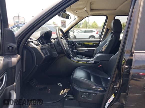 2007 Land Rover Range Rover Sport SC z VIN SALSH23427A113344, wystawiony jako IAAI lot #42505256 z przebiegiem 256 421 mil mil oraz . Historia ofert i sprzedaży dostępna na DreamBid. Obrazek 5.