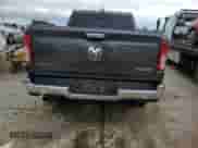 2020 Ram 1500 Big Horn z VIN 1C6SRFFT4LN181329, wystawiony jako Copart lot #58519395 z przebiegiem 60 023 mil mil oraz Szkoda całkowita • Salvage title. Historia ofert i sprzedaży dostępna na DreamBid. Obrazek 6.