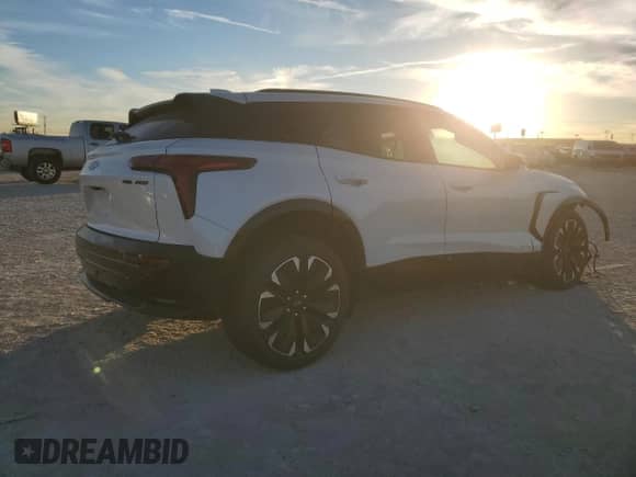 2025 Chevrolet Blazer EV AWD RS с VIN 3GNKD1RJ1SS111450, выставлен на аукционе Copart как лот 81962124 с пробегом 1 488 миль миль и Списание • Salvage title. История ставок и продаж доступна на DreamBid. Изображение 3.
