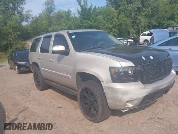 2008 Chevrolet Tahoe LTZ with VIN 1GNFK13058J166310, listed as a IAAI auction lot 42953557 with Not provided miles and . Bid and sale history available at DreamBid. Image 1.