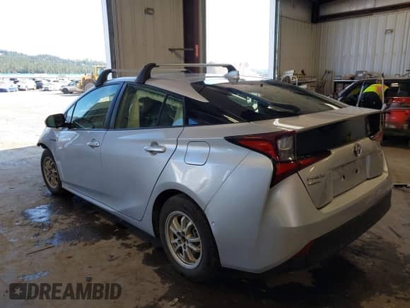 2019 Toyota Prius LE с VIN JTDL9RFU4K3002210, выставлен на аукционе IAAI как лот 42386589 с пробегом 126 389 миль миль и . История ставок и продаж доступна на DreamBid. Изображение 3.