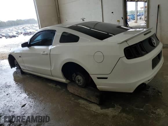 2014 Ford Mustang V6 with VIN 1ZVBP8AM9E5268170, listed as a Copart auction lot 85117255 with 120,761 mi miles and Clean title. Bid and sale history available at DreamBid. Image 2.