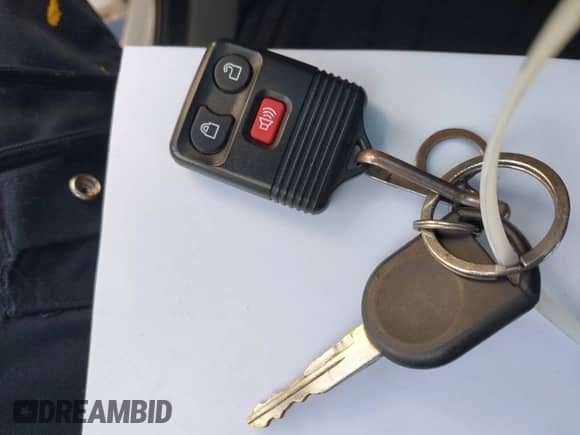2008 Ford F-150 XLT с VIN 1FTPW12508FC00669, выставлен на аукционе IAAI как лот 42853670 с пробегом 144 497 миль миль и . История ставок и продаж доступна на DreamBid. Изображение 11.