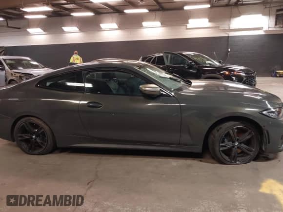2021 BMW 4 Series M440i xDrive с VIN WBA13AR07MCG02855, выставлен на аукционе IAAI как лот 41979335 с пробегом 37 053 миль миль и . История ставок и продаж доступна на DreamBid. Изображение 12.