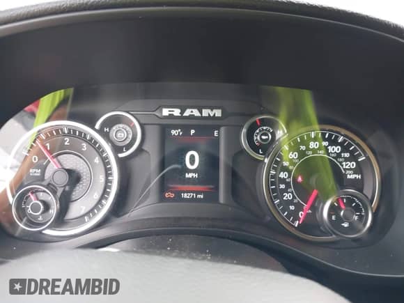 2022 Ram 1500 Big Horn с VIN 1C6RREFT8NN187078, выставлен на аукционе IAAI как лот 42526963 с пробегом 18 271 миль миль и . История ставок и продаж доступна на DreamBid. Изображение 7.