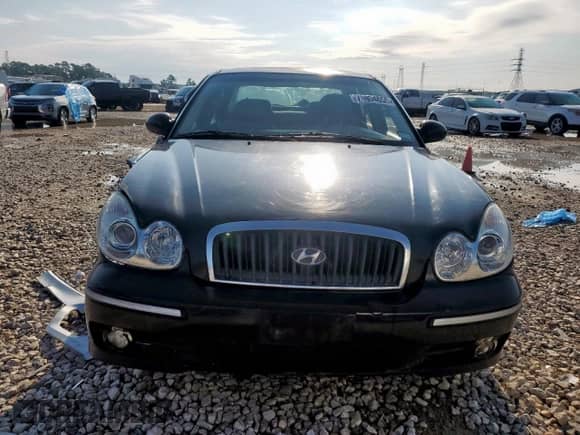 2005 Hyundai Sonata GLS with VIN KMHWF35HX5A136674, listed as a Copart auction lot 71004655 with 261,038 mi miles and Salvage title. Bid and sale history available at DreamBid. Image 5.