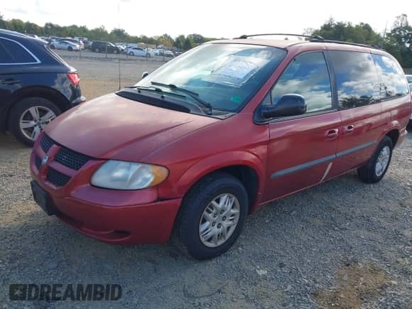 2002 Dodge Caravan Sport with VIN 2B4GP44382R654871, listed as a IAAI auction lot 43110364 with 173,064 mi miles and . Bid and sale history available at DreamBid. Image 2.
