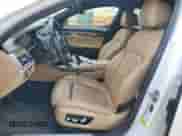2019 BMW 7 Series 740i z VIN WBA7E2C52KB454872, wystawiony jako Copart lot #67109815 z przebiegiem 86 239 mil mil oraz Czysty tytuł • Clean title. Historia ofert i sprzedaży dostępna na DreamBid. Obrazek 7.