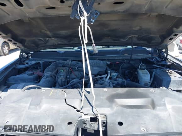 2007 Chevrolet Silverado 2500HD 1LT with VIN 1GCHK23607F538603, listed as a IAAI auction lot 41788608 with 421,491 mi miles and . Bid and sale history available at DreamBid. Image 10.