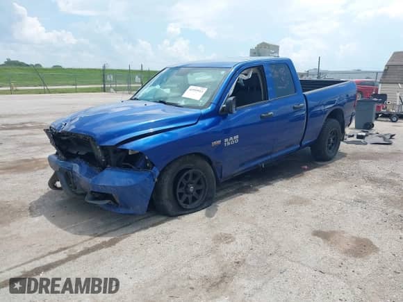 2016 Ram 1500 Tradesman with VIN 1C6RR7FT5GS421130, listed as a IAAI auction lot 42595913 with 164,539 mi miles and . Bid and sale history available at DreamBid. Image 2.