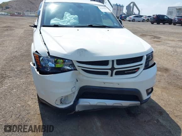 2019 Dodge Journey GT with VIN 3C4PDDEG3KT795163, listed as a IAAI auction lot 42785800 with 68,151 mi miles and . Bid and sale history available at DreamBid. Image 6.