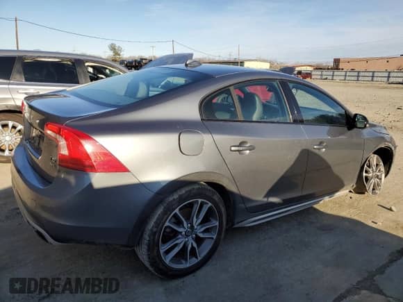 2016 Volvo S60 T5 Platinum с VIN YV4612UM5G2000927, выставлен на аукционе Copart как лот 45575685 с пробегом 137 541 миль миль и Списание • Salvage title. История ставок и продаж доступна на DreamBid. Изображение 3.