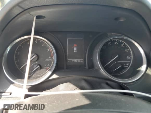 2019 Toyota Camry LE с VIN 4T1B11HK6KU842124, выставлен на аукционе Copart как лот 83793575 с пробегом 194 095 миль миль и Списание • Salvage title. История ставок и продаж доступна на DreamBid. Изображение 9.