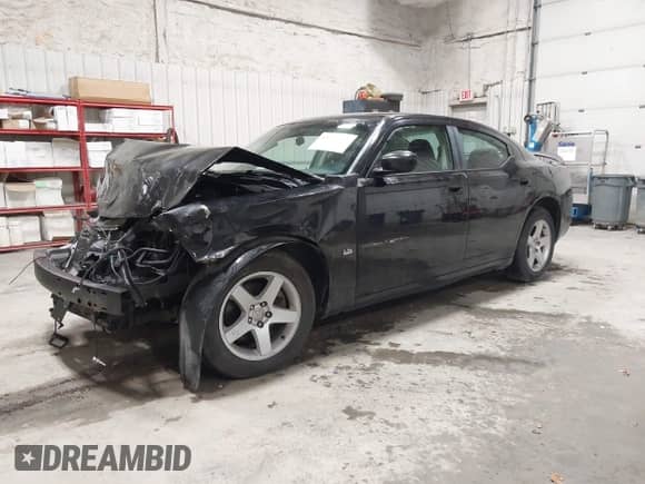 2010 Dodge Charger SXT с VIN 2B3CA3CV9AH246059, выставлен на аукционе IAAI как лот 43250848 с пробегом Не указан миль и . История ставок и продаж доступна на DreamBid. Изображение 2.