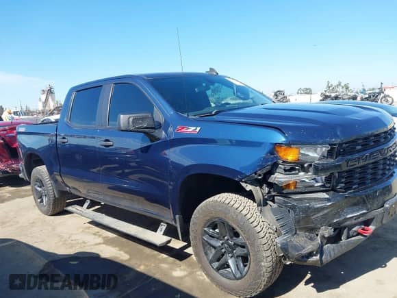 2021 Chevrolet Silverado 1500 Custom Trail Boss with VIN 1GCPYCEF4MZ234391, listed as a IAAI auction lot 42677448 with 87,228 mi miles and . Bid and sale history available at DreamBid. Image 13.