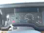 2000 Jeep Wrangler SE with VIN 1J4FA29P4YP773084, listed as a IAAI auction lot 43228933 with 114,188 mi miles and . Bid and sale history available at DreamBid. Image 7.