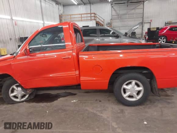 1997 Dodge Dakota с VIN 1B7FL26Y5VS100228, выставлен на аукционе IAAI как лот 43462387 с пробегом 149 710 миль миль и . История ставок и продаж доступна на DreamBid. Изображение 15.