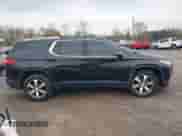 2018 Chevrolet Traverse LT z VIN 1GNEVHKW3JJ144443, wystawiony jako IAAI lot #41644506 z przebiegiem 68 081 mil mil oraz . Historia ofert i sprzedaży dostępna na DreamBid. Obrazek 12.