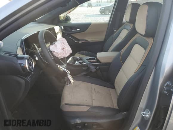 2025 Chevrolet Equinox AWD ACTIV с VIN 3GNAXSEG3SL168696, выставлен на аукционе Copart как лот 86606894 с пробегом 313 миль миль и Списание • Salvage title. История ставок и продаж доступна на DreamBid. Изображение 7.