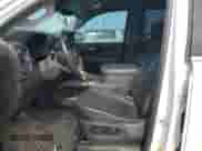 2020 Chevrolet Silverado 1500 LTZ z VIN 3GCUYGET4LG382135, wystawiony jako Copart lot #80745574 z przebiegiem 68 916 mil mil oraz Szkoda całkowita • Salvage title. Historia ofert i sprzedaży dostępna na DreamBid. Obrazek 7.