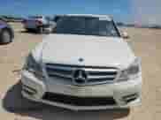 2012 Mercedes-Benz C 250 Sport с VIN WDDGF4HB4CA650738, выставлен на аукционе Copart как лот 84172415 с пробегом 144 104 миль миль и Списание • Salvage title. История ставок и продаж доступна на DreamBid. Изображение 5.