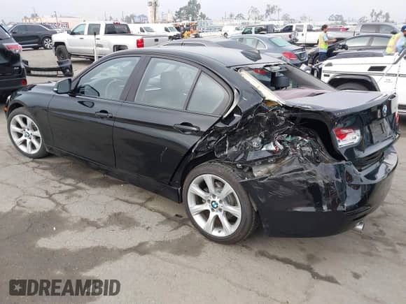2015 BMW 3 Series 320i with VIN WBA3B1G50FNT06932, listed as a IAAI auction lot 43301260 with 101,305 mi miles and . Bid and sale history available at DreamBid. Image 3.