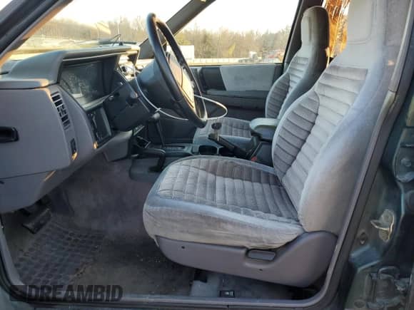 1993 Jeep Grand Cherokee Laredo with VIN 1J4GZ58S4PC580315, listed as a Copart auction lot 85105304 with 202,460 mi miles and Clean title. Bid and sale history available at DreamBid. Image 7.