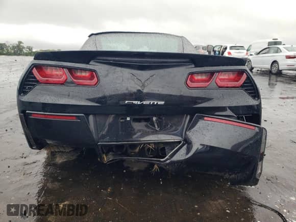 2015 Chevrolet Corvette 1LT с VIN 1G1YB2D73F5106866, выставлен на аукционе Copart как лот 66398114 с пробегом Не указан миль и Списание • Salvage title. История ставок и продаж доступна на DreamBid. Изображение 6.