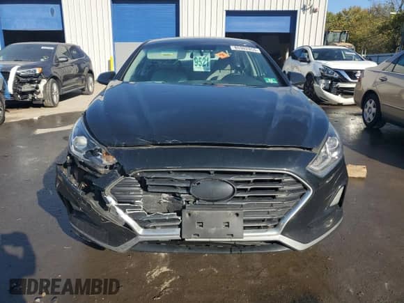 2018 Hyundai Sonata SE with VIN 5NPE24AF2JH705347, listed as a Copart auction lot 85302855 with 142,151 mi miles and Salvage title. Bid and sale history available at DreamBid. Image 5.