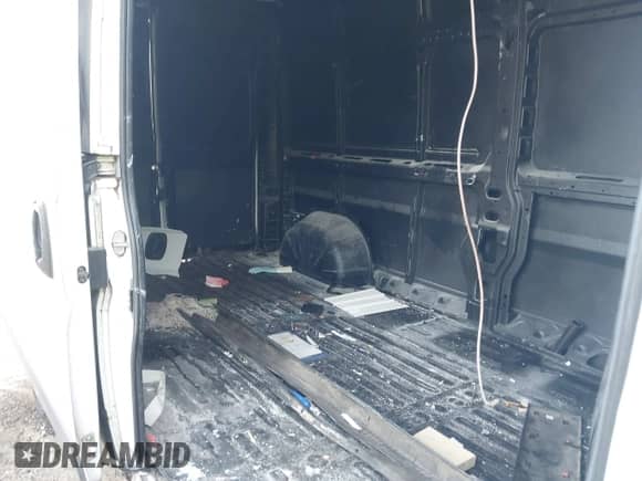 2019 Ram ProMaster Cargo с VIN 3C6TRVDG6KE503542, выставлен на аукционе IAAI как лот 42804977 с пробегом 123 206 миль миль и . История ставок и продаж доступна на DreamBid. Изображение 8.