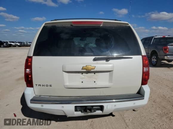 2013 Chevrolet Tahoe LTZ с VIN 1GNSCCE01DR332192, выставлен на аукционе Copart как лот 86290515 с пробегом 174 232 миль миль и Чистый • Clean title. История ставок и продаж доступна на DreamBid. Изображение 6.