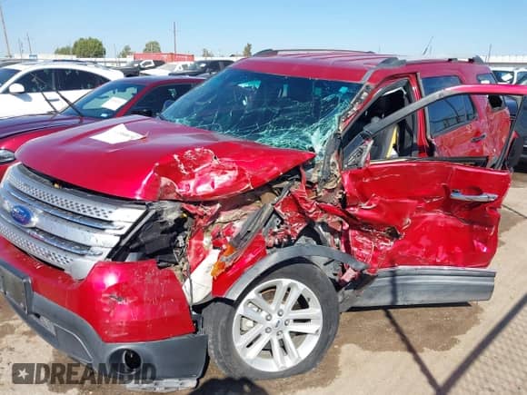 2012 Ford Explorer XLT z VIN 1FMHK7D85CGA74740, wystawiony jako IAAI lot #43360674 z przebiegiem 137 438 mil mil oraz . Historia ofert i sprzedaży dostępna na DreamBid. Obrazek 17.