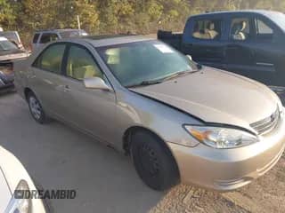 2003 Toyota Camry LE with VIN 4T1BE32K53U726634, listed as a IAAI auction lot 43267138 with 245,770 mi miles and . Bid and sale history available at DreamBid. Image 1.
