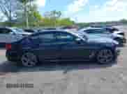 2019 BMW 5 Series M550i xDrive с VIN WBAJB9C51KB289355, выставлен на аукционе IAAI как лот 41867984 с пробегом 30 106 миль миль и . История ставок и продаж доступна на DreamBid. Изображение 13.