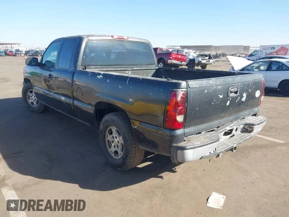 2004 Chevrolet Silverado 1500 with VIN 1GCEC19X84Z188593, listed as a IAAI auction lot 41398586 with 330,695 mi miles and . Bid and sale history available at DreamBid. Image 3.